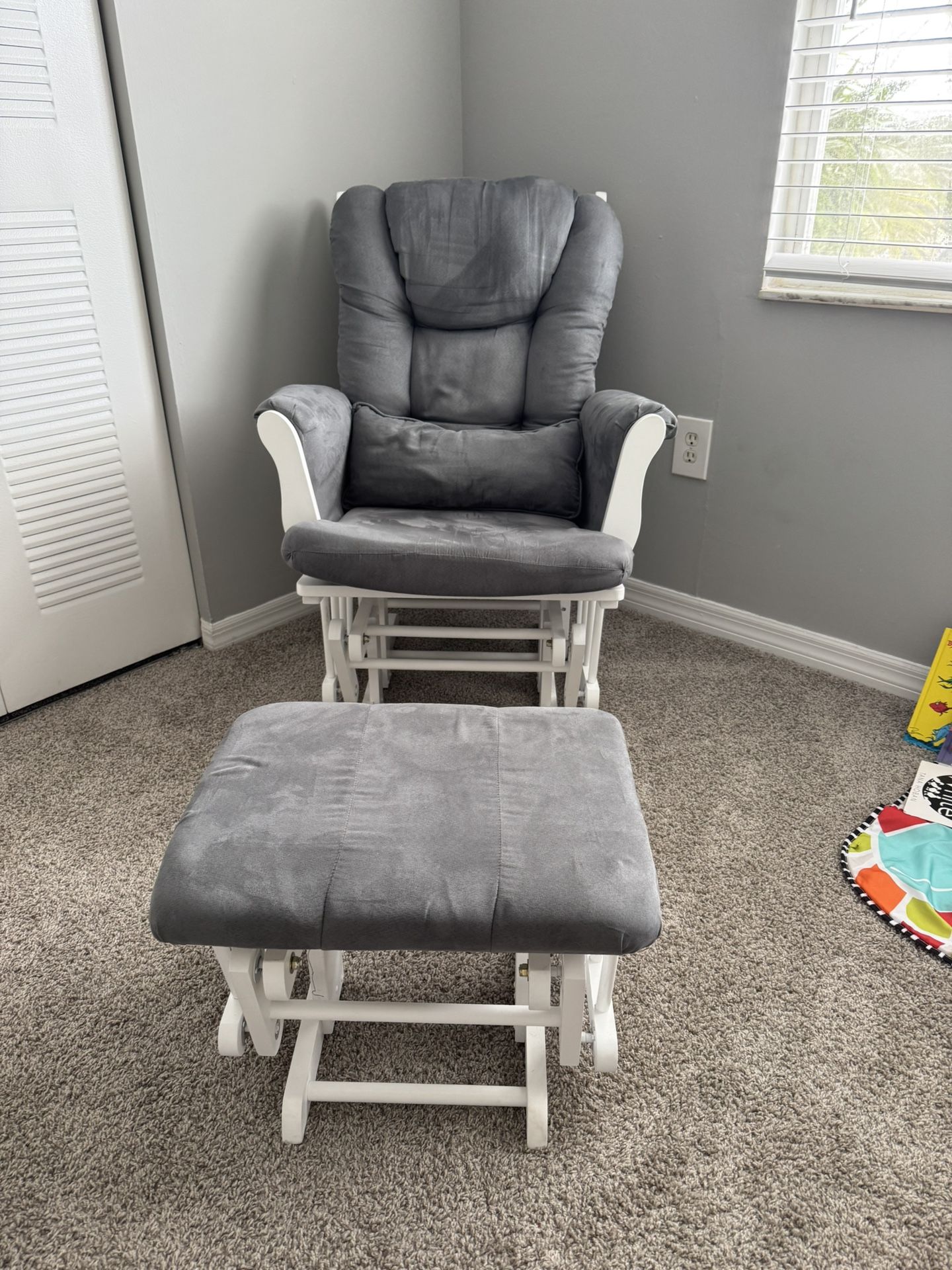 Nursing Rocking Chair With Foot Rest