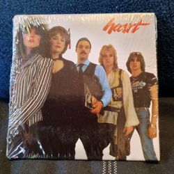 1983 Chu Bops Heart Miniature Bubble Gum Album