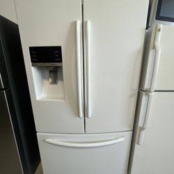 Refrigerator Samsung 36”