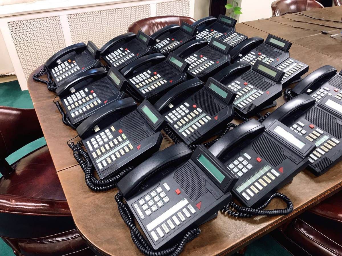 Lot of 15 Nortel Meridian Professional Office Telephones