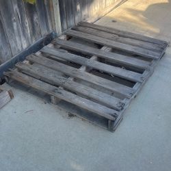 Wood Palettes