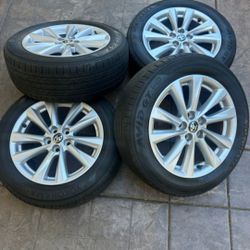 2023 Toyota Corolla 16" Rims And Tires 