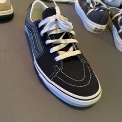 Size 9 Vans 