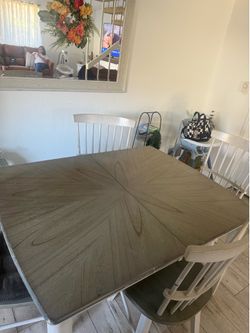 Dining table and 4 chairs