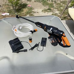 Worx Hydro Shot Pressure washer40v 450psi In Excellent Condition Like  New 
