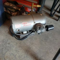 Dayton Speedaire Compressor 