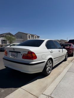 2004 BMW 325i