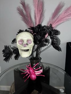Halloween centerpiece