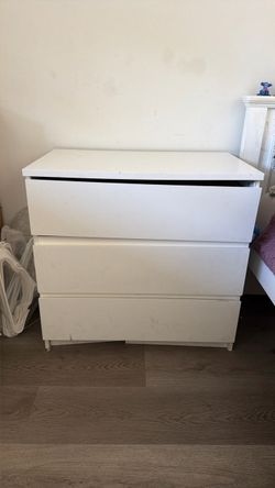 White 3-Drawer Dresser Chest