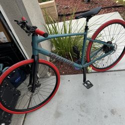 Specialized Sirrus X Bike