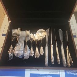 Wallace Grand Baroque Sterling Silver Flatware Set.  25 Pieces 