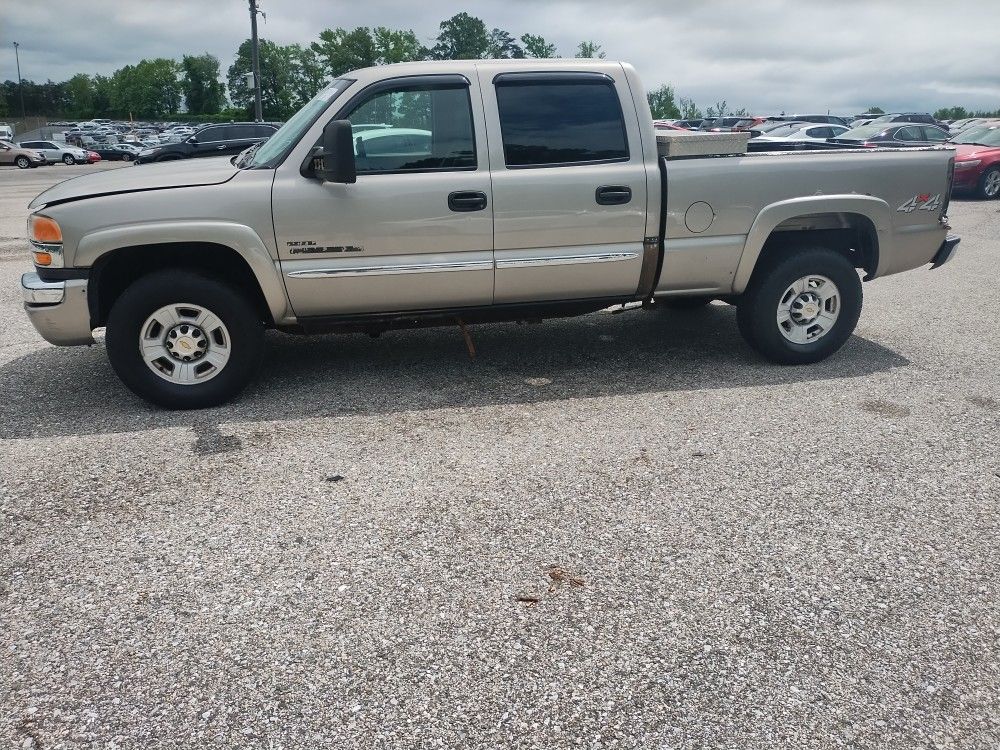,2004 GMC Sierra Dura. Max Diesel