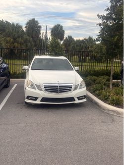 2011 Mercedes-Benz E350