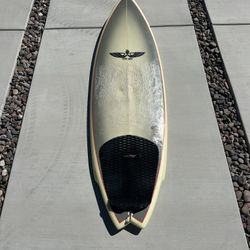 Von Sol Surfboard “Mantis”