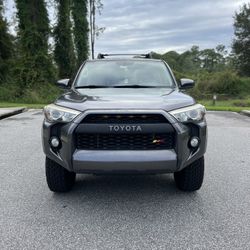 Toyota 4Runner Sr5
