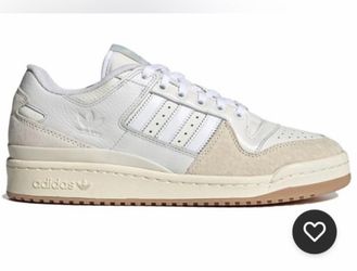 Adidas Men’s beige Forum 84 Low ADV size 8 1/2 new in box!!