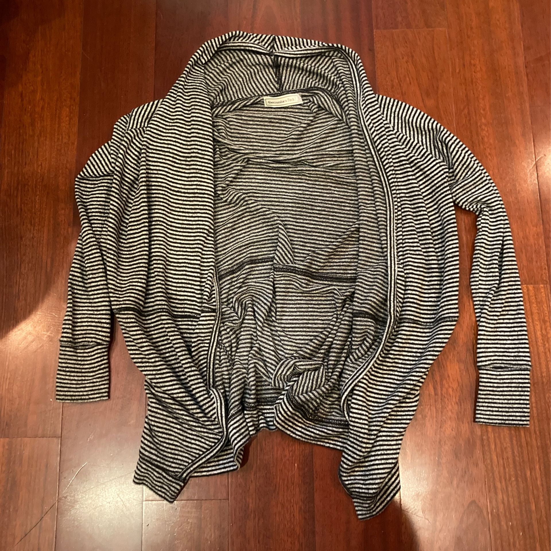 Abercrombie Women’s Cardigan