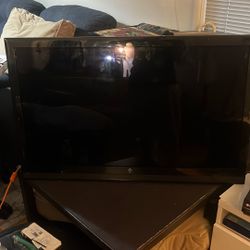 Vizio And W Tv Both 