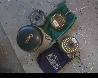 Orvis Fly Fishing Gear; (Package Deal for All)

Orvis Battenkill Disc 5/6 FlyFishin 

Orvis WF-6-F Spare Spools with Fly Lines

Orvis WF-5-F Spare Spo