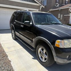 2003 Ford Explorer XLT