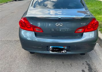 2013 Infiniti G37