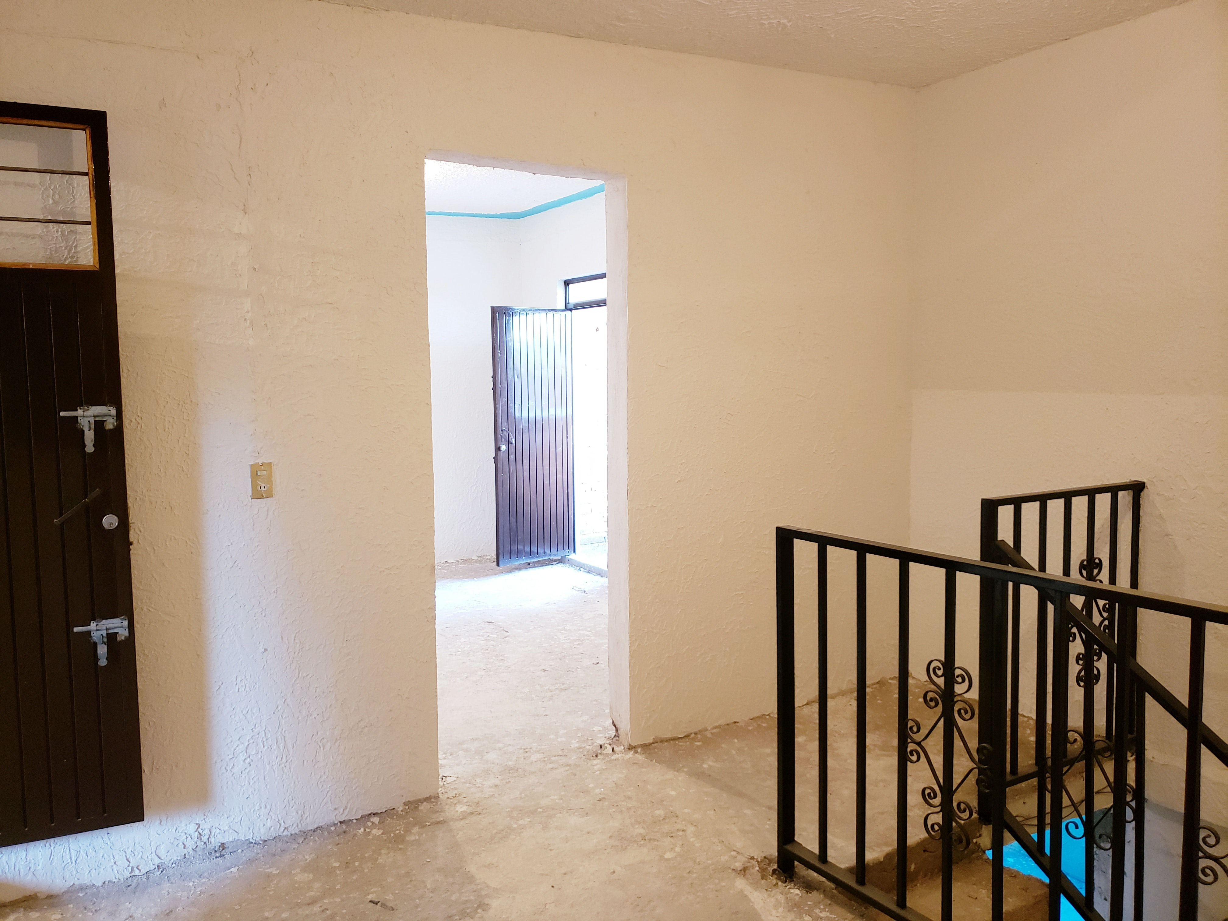 House for sale in Zamora, Michoacán. Mex for Sale in CRYSTAL CITY, CA