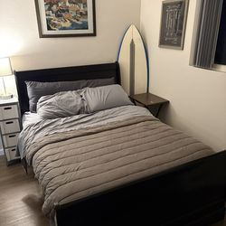 Full Size Bed