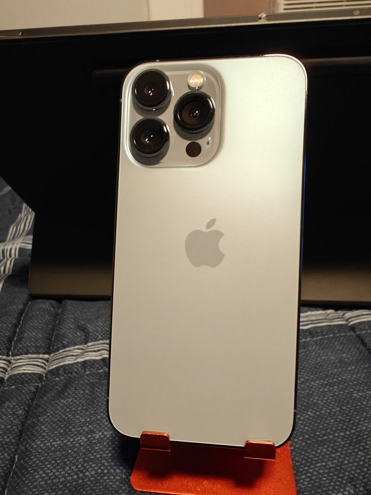Apple iPhone 13 Pro