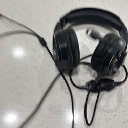 Gaming Headset ( Need  Gone )