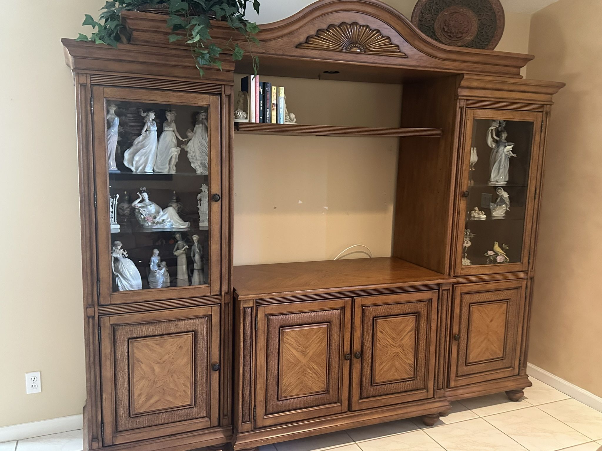 Furniture, Wall Art Dresser Mirror Etc