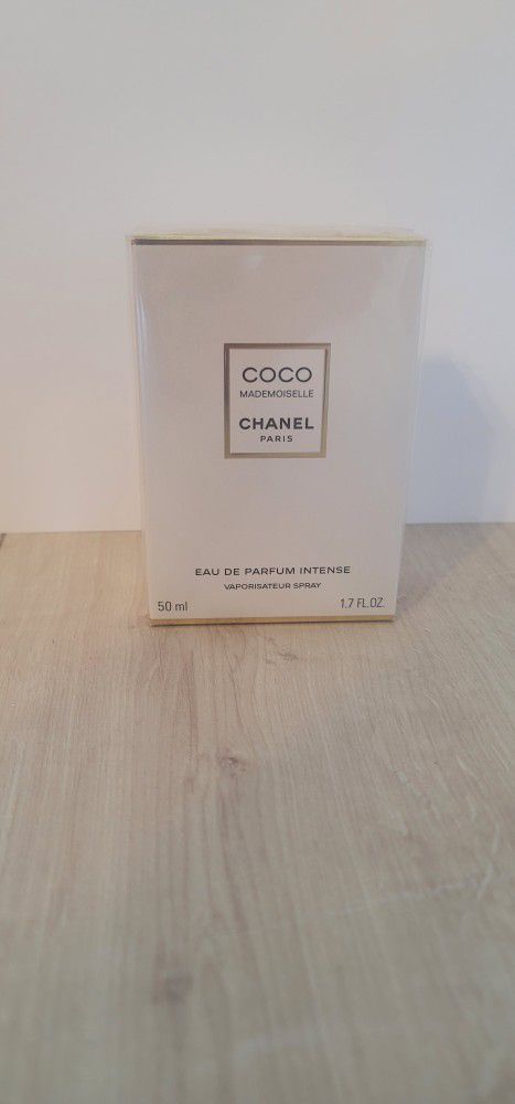 Coco Chanel Mademoiselle Perfume for Sale in Tomball, TX - OfferUp