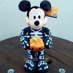 Mickey Mouse Halloween gretter
