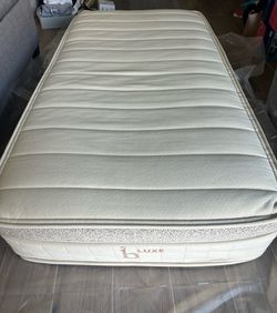 Helix Birch Luxe NATURAL Mattresses 