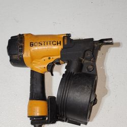 BOSTITCH N66C-1 PNEUMATIC ANGLED SIDING COIL NAILER NAIL GUN 