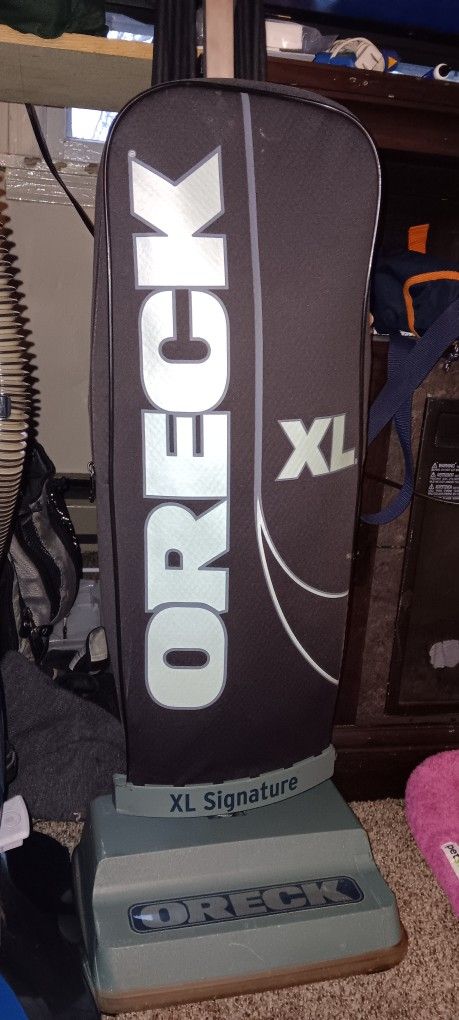 Oreck XL Vacuum 