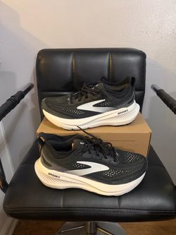 Brooks Glycerin 23/ Size 9 Women’s $95
