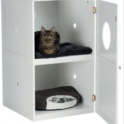 Wood Pet House (New In Box )