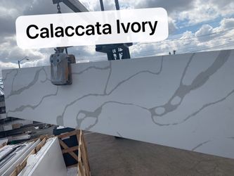 Calacatta ivory quartz slab kitchen bathroom countertop