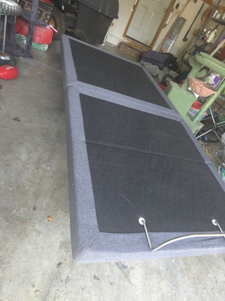 Naomi Twin Xl Adjustable Bed Frame 