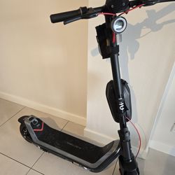 SCOOTER NIU KQI3 MAX 