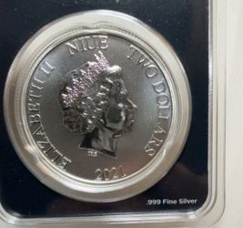 1oz silver niue millennium falcon