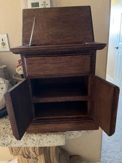 Cherry wood jewelry box