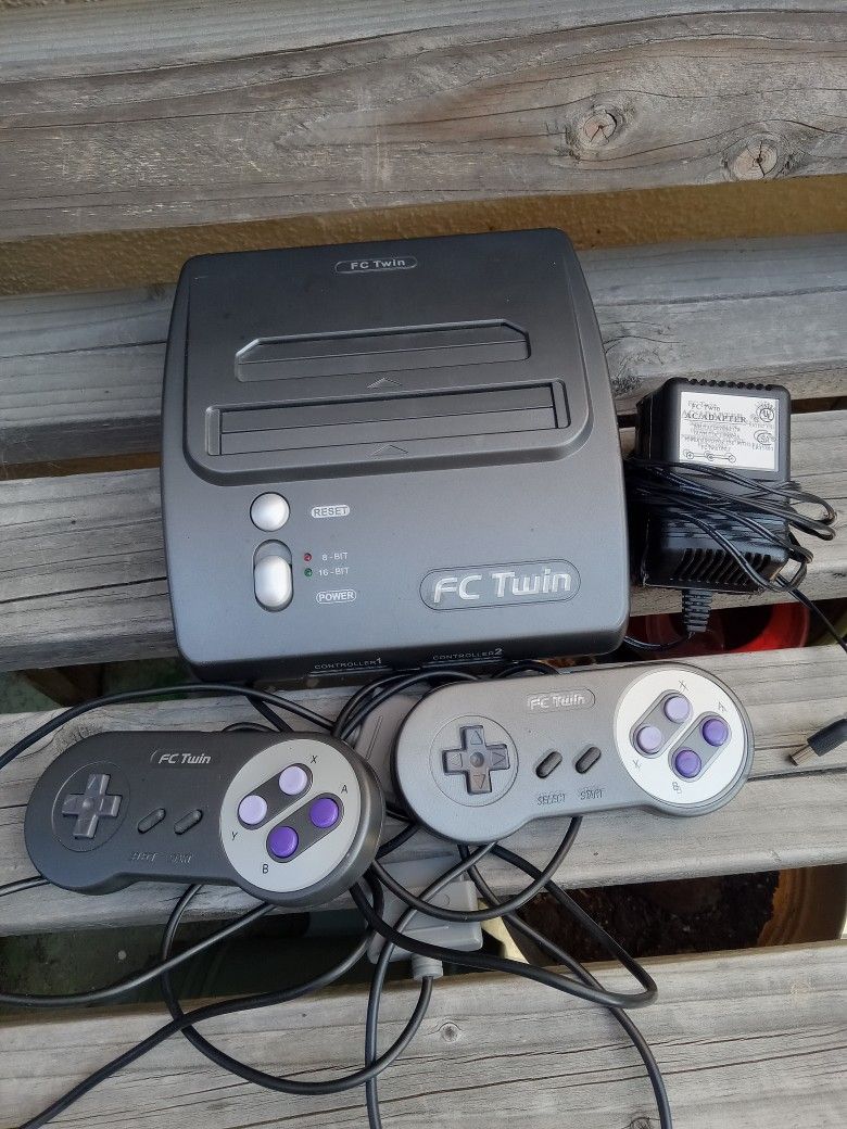 FC TWIN Video Game CONSOLE with 2 Controllers And Power Supply NES / SNES