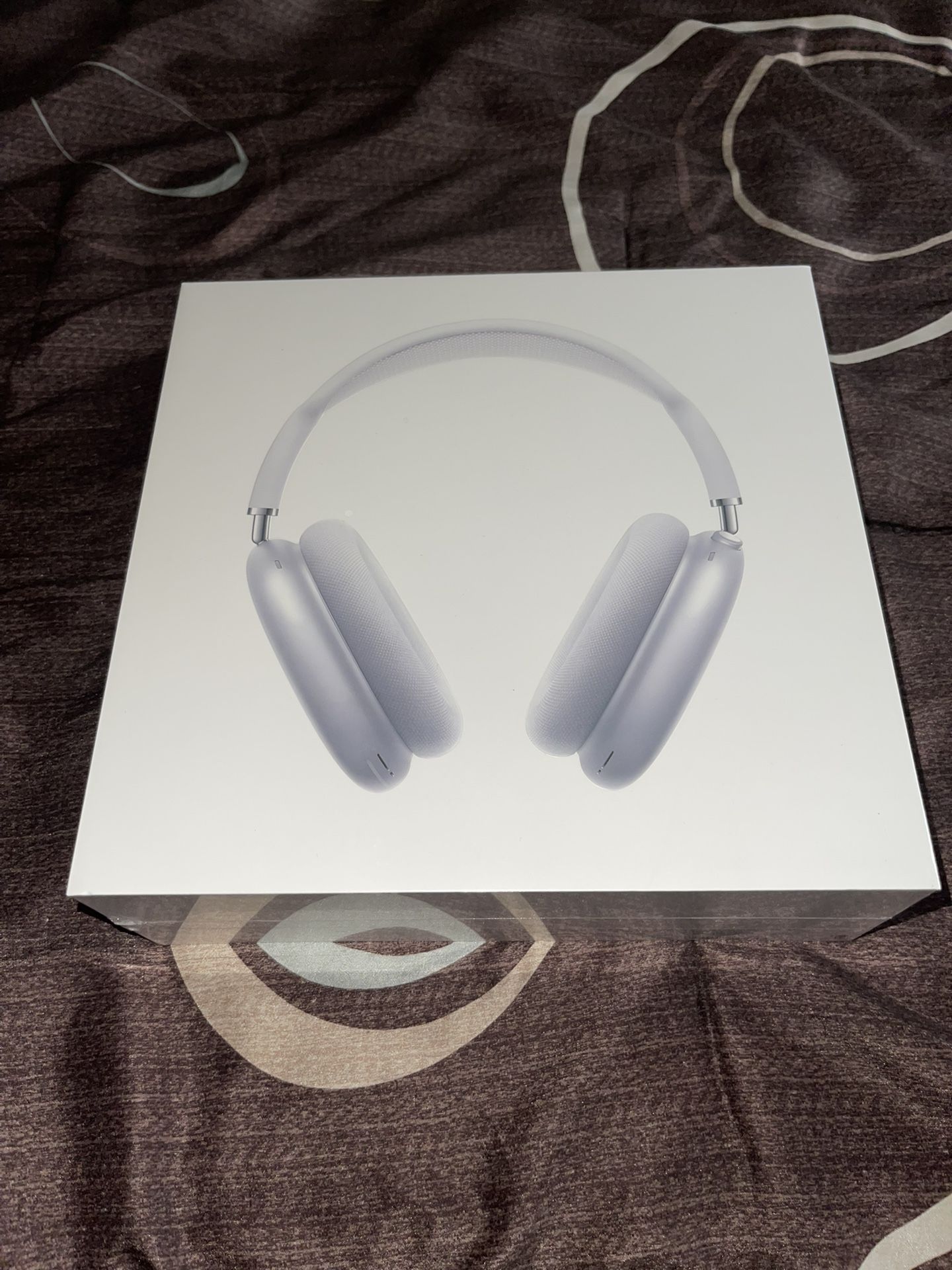 Apple AirMax (White) New Sealed