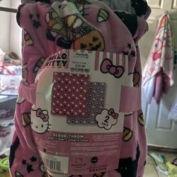 Hello Kitty Halloween Blanket 