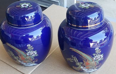 Vintage Cobalt Blue Jar/Vase/Urn with Lid