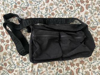Crossbody baggu