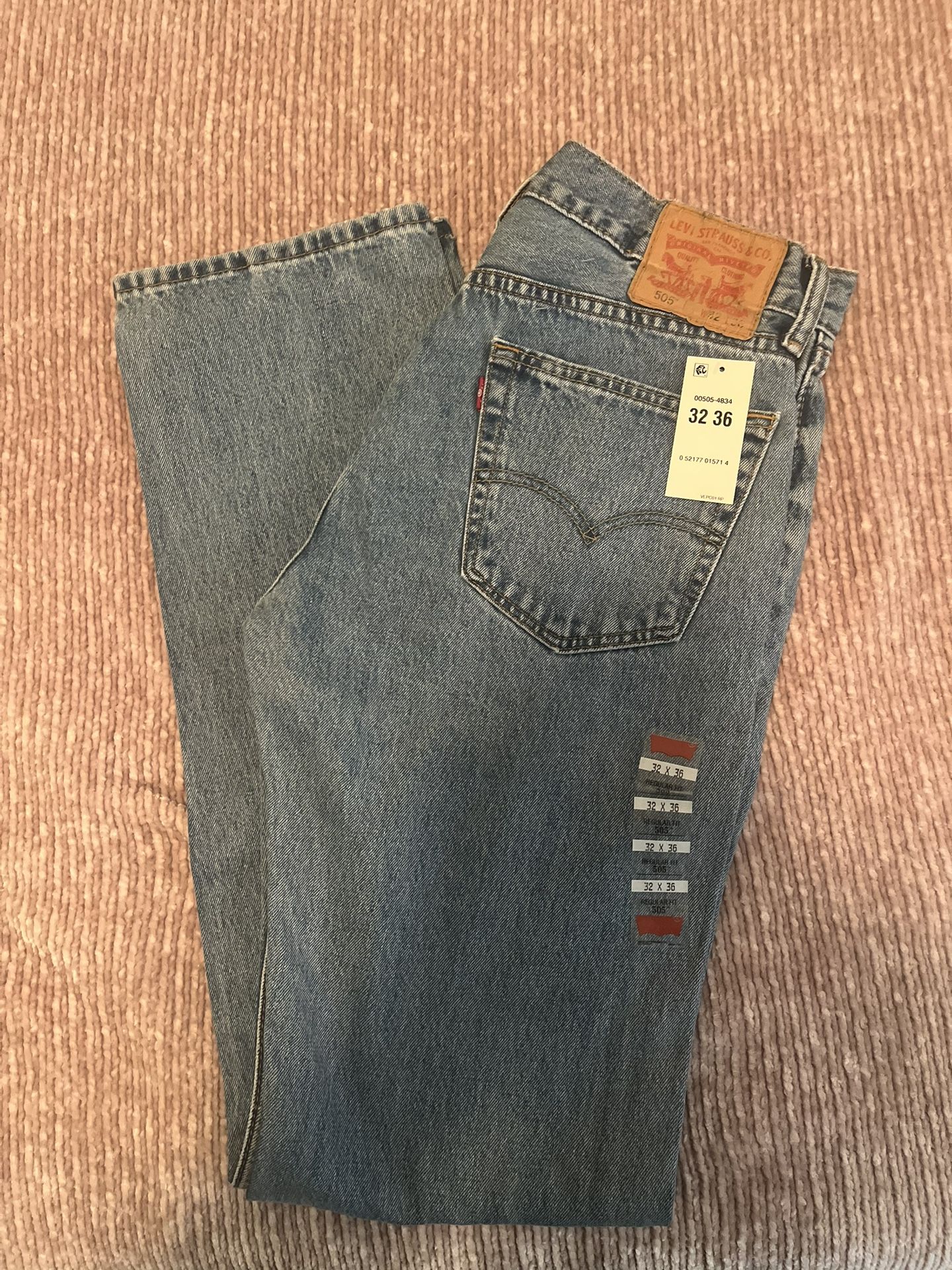 Men Levis Jeans 