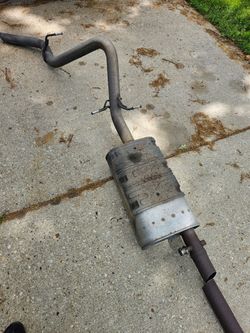 2020 silverado stock exhaust.