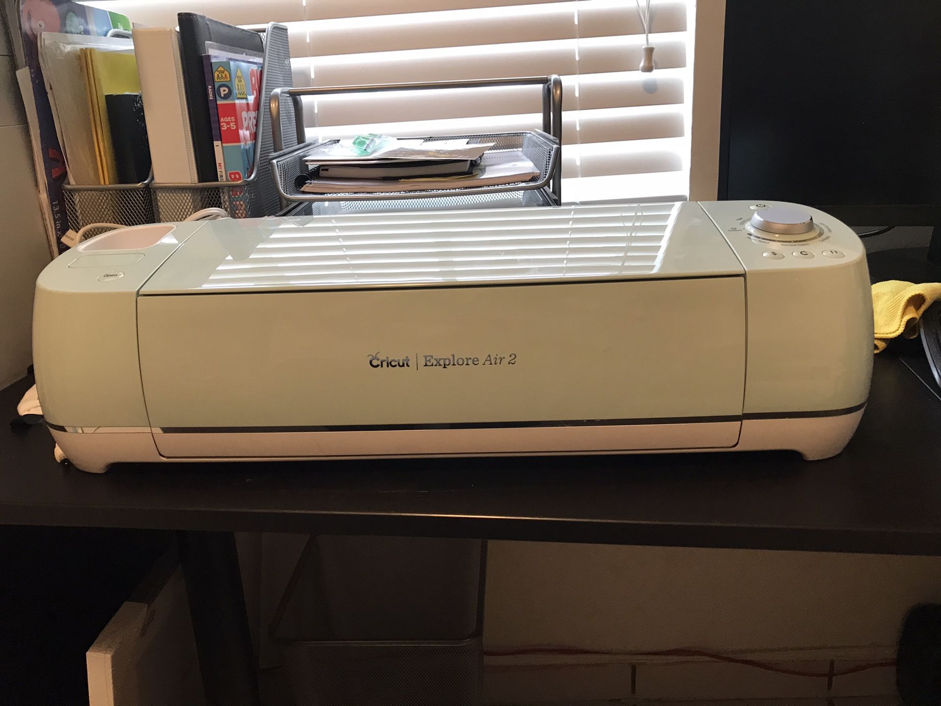 Cricut Explore Air 2 -Mint